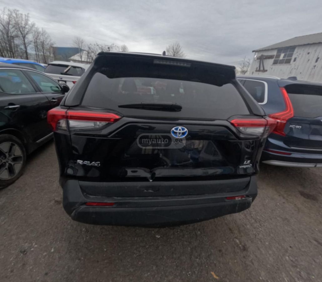 Toyota RAV 4 - фото 10