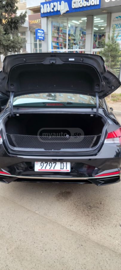 Hyundai SE 4dr Sedan CVT — миниатюра 3