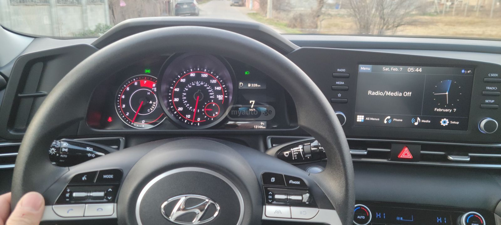 Hyundai SE 4dr Sedan CVT — миниатюра 9