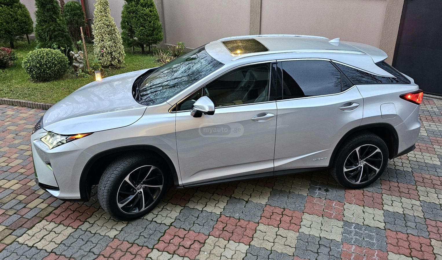 Lexus RX 450 - фото 2
