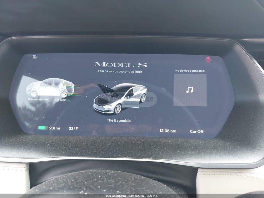 Tesla Model S - фото 7