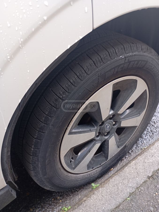 Subaru Forester - фото 10