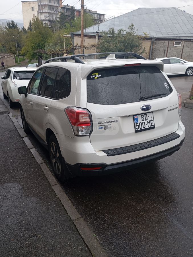 Subaru Forester - фото 2