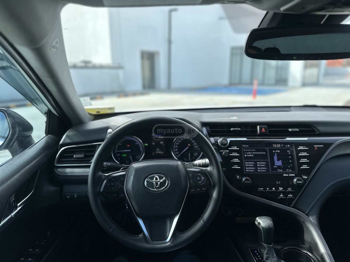 Toyota Camry - фото 9