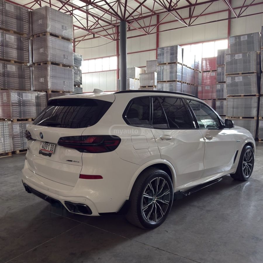 BMW xDrive40i 4dr All-Wheel Drive — миниатюра 7