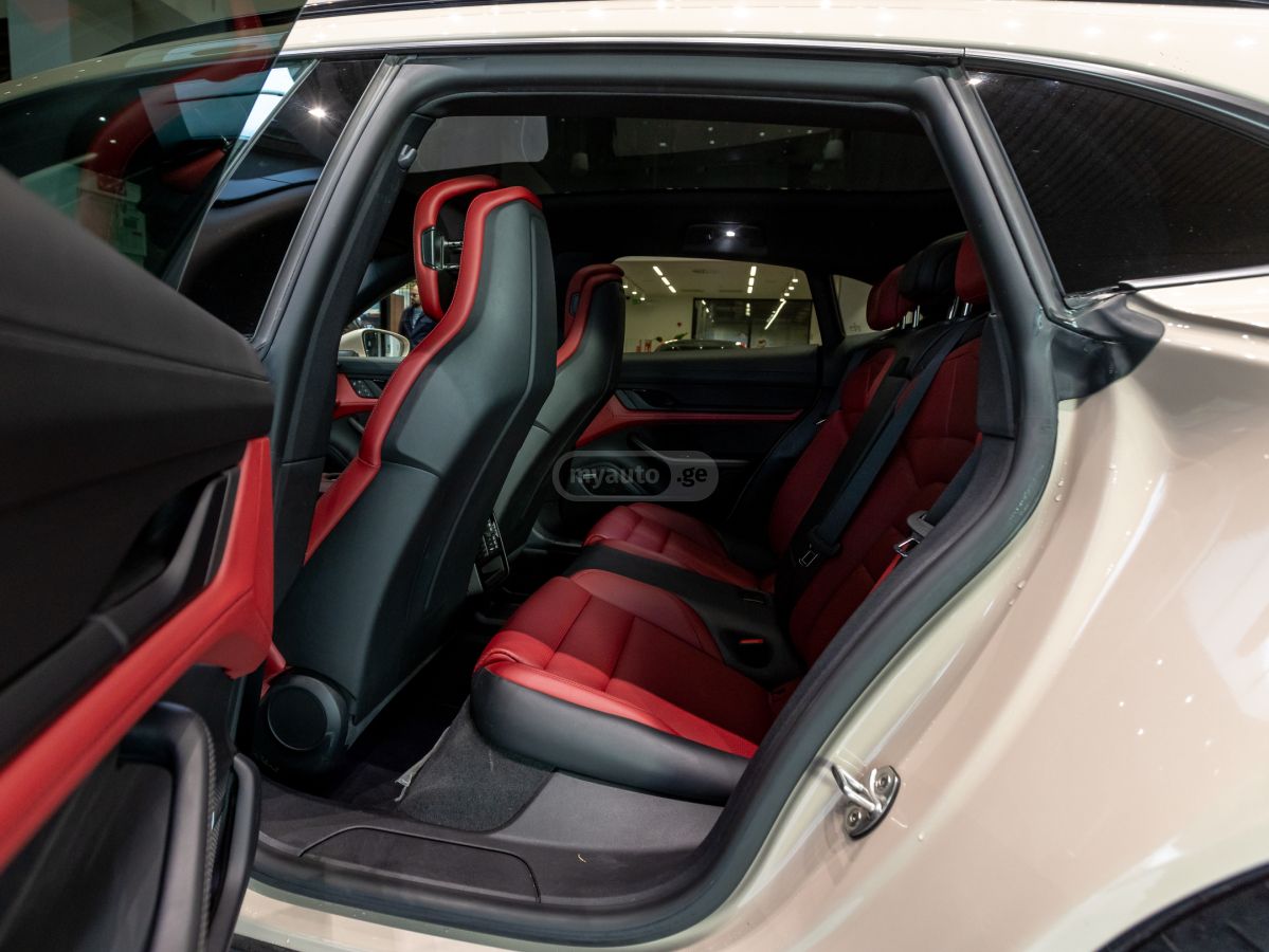 Porsche Taycan 4 S 2023 — миниатюра 11