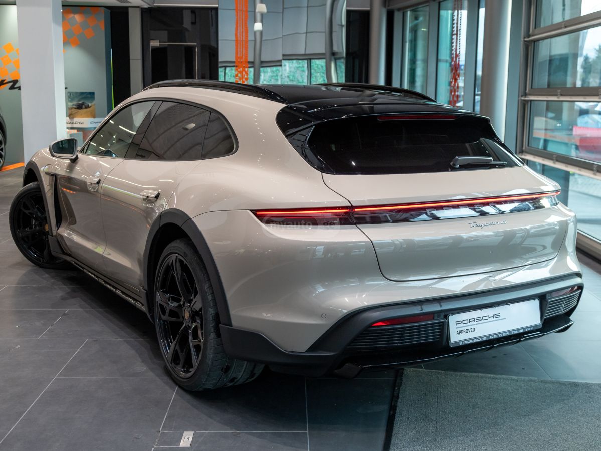 Porsche Taycan 4 S 2023 — миниатюра 7