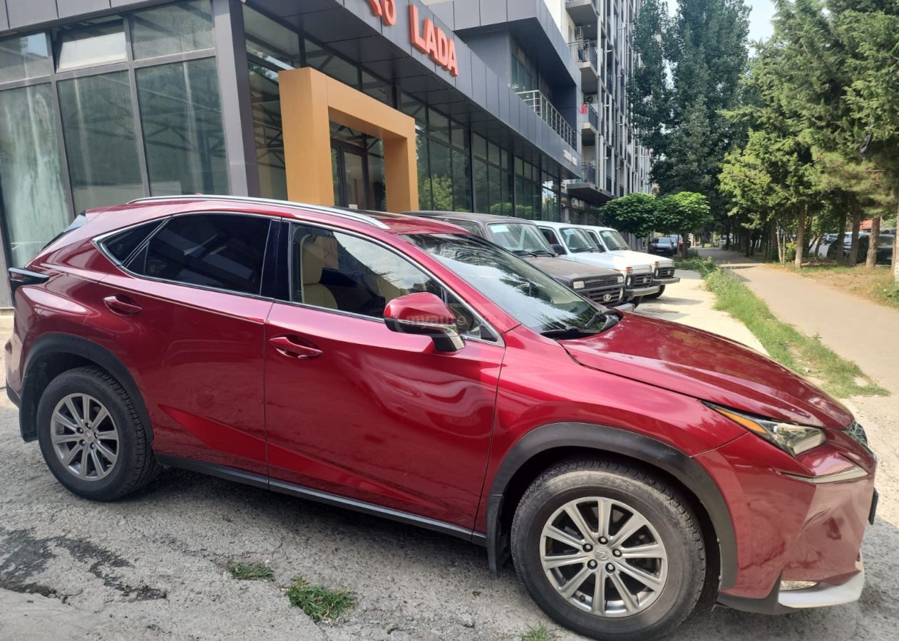 Lexus NX 200 - фото 4