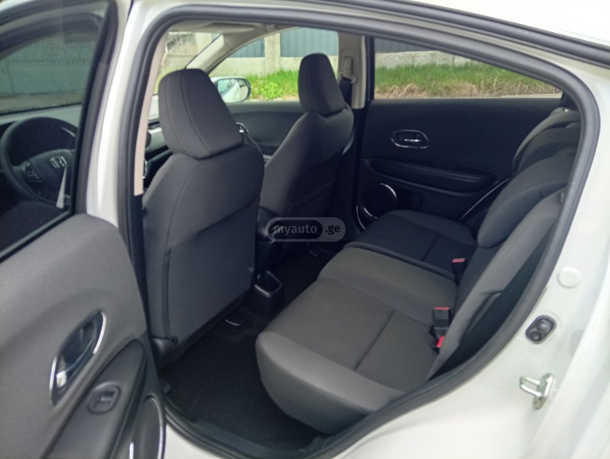 Honda HR-V - фото 13