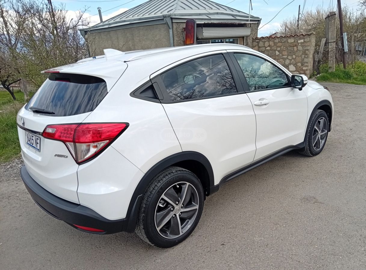 Honda HR-V - фото 6