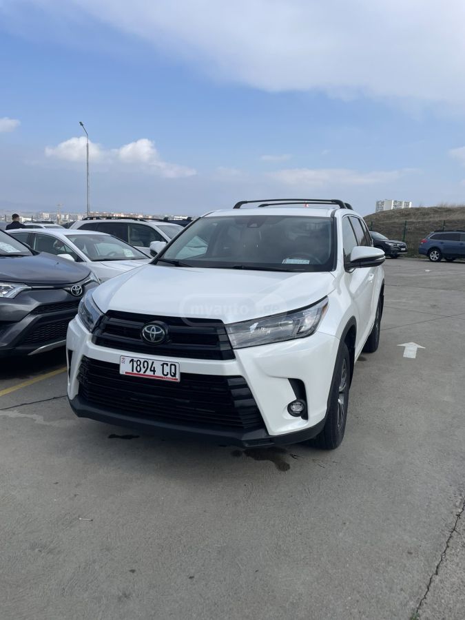 Toyota Highlander - фото 13