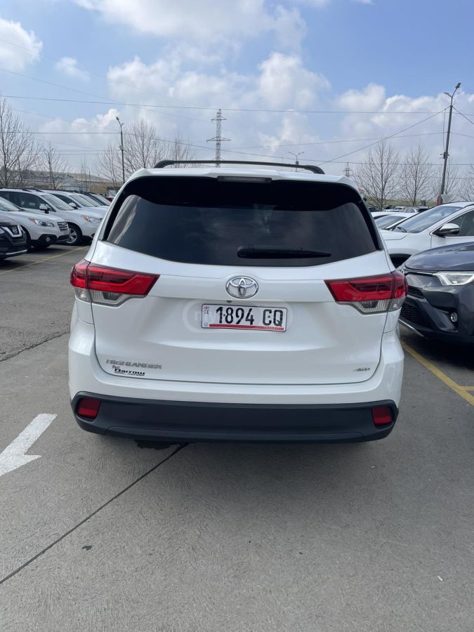 Toyota Highlander - фото 5
