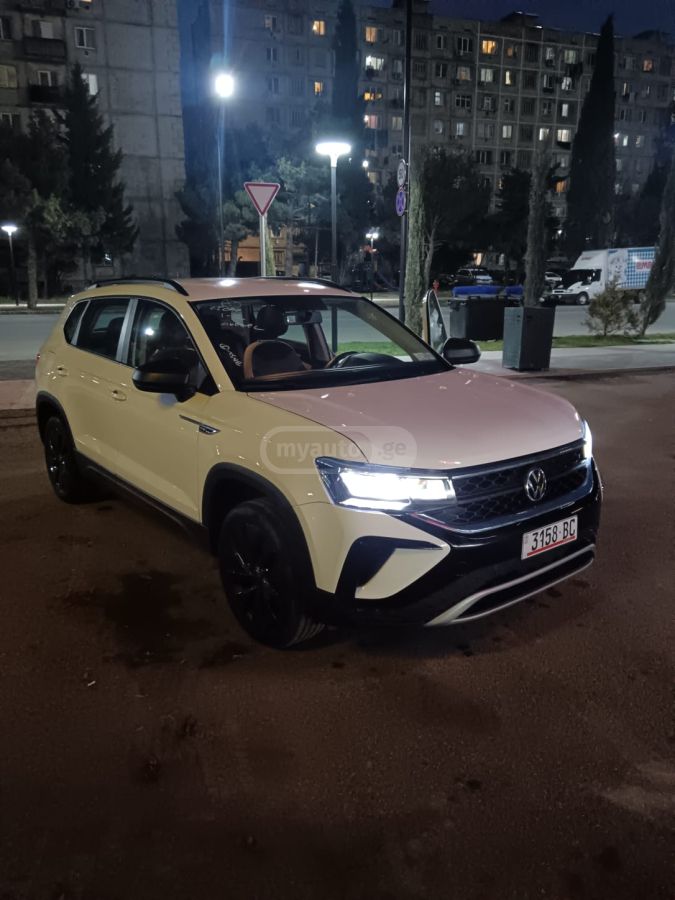 Volkswagen Taos - фото 2