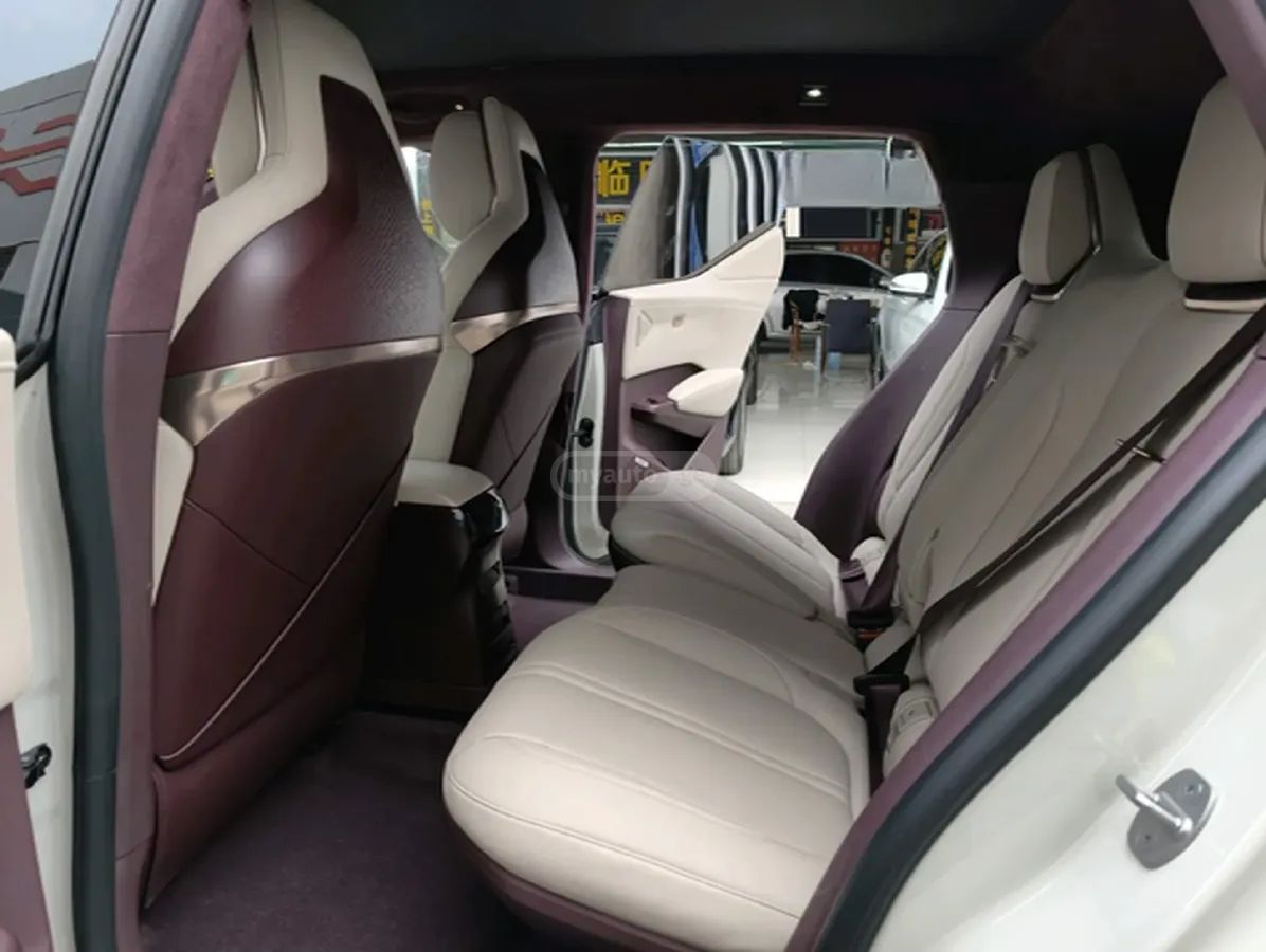 Zeekr X 2023 — миниатюра 10