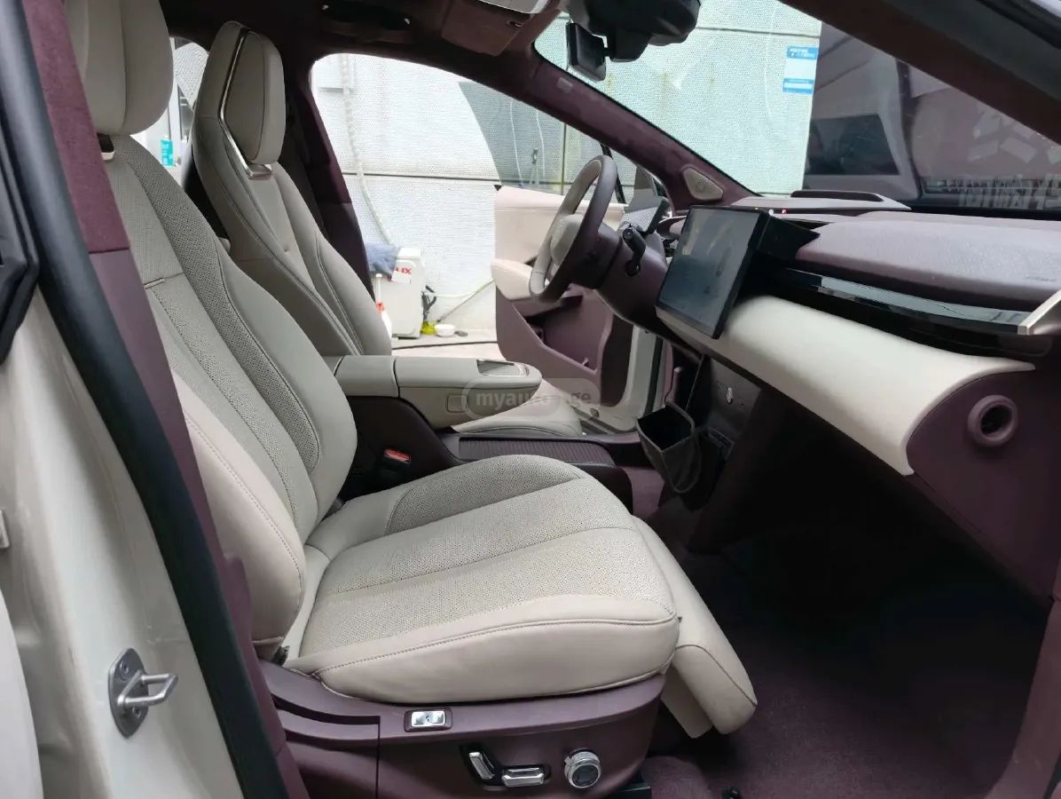 Zeekr X 2023 — миниатюра 8