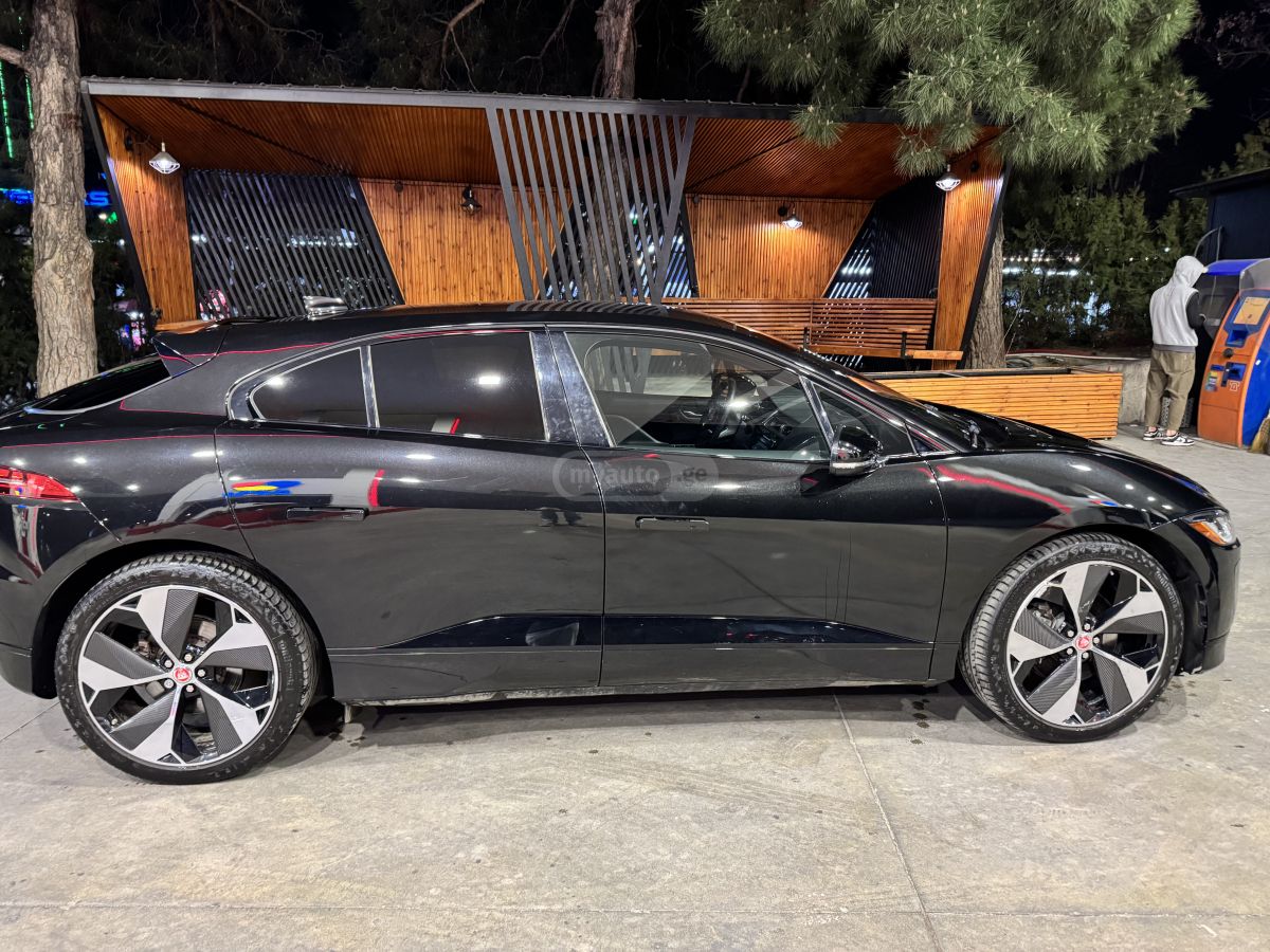 Jaguar I-Pace 2021 — миниатюра 9