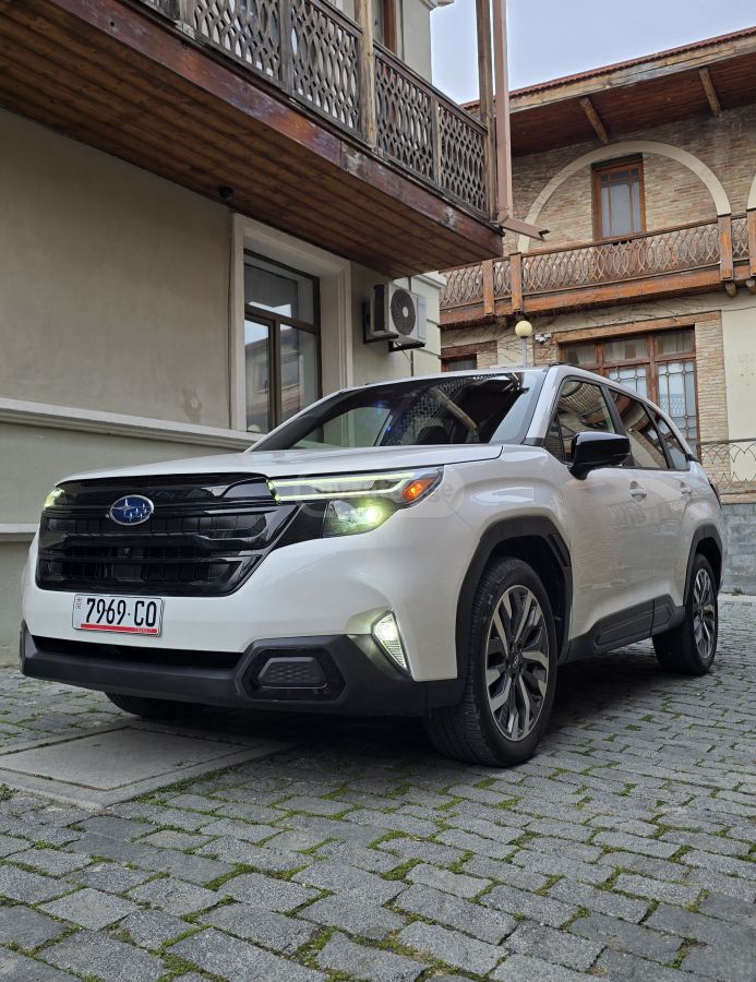 Subaru Forester - фото 2