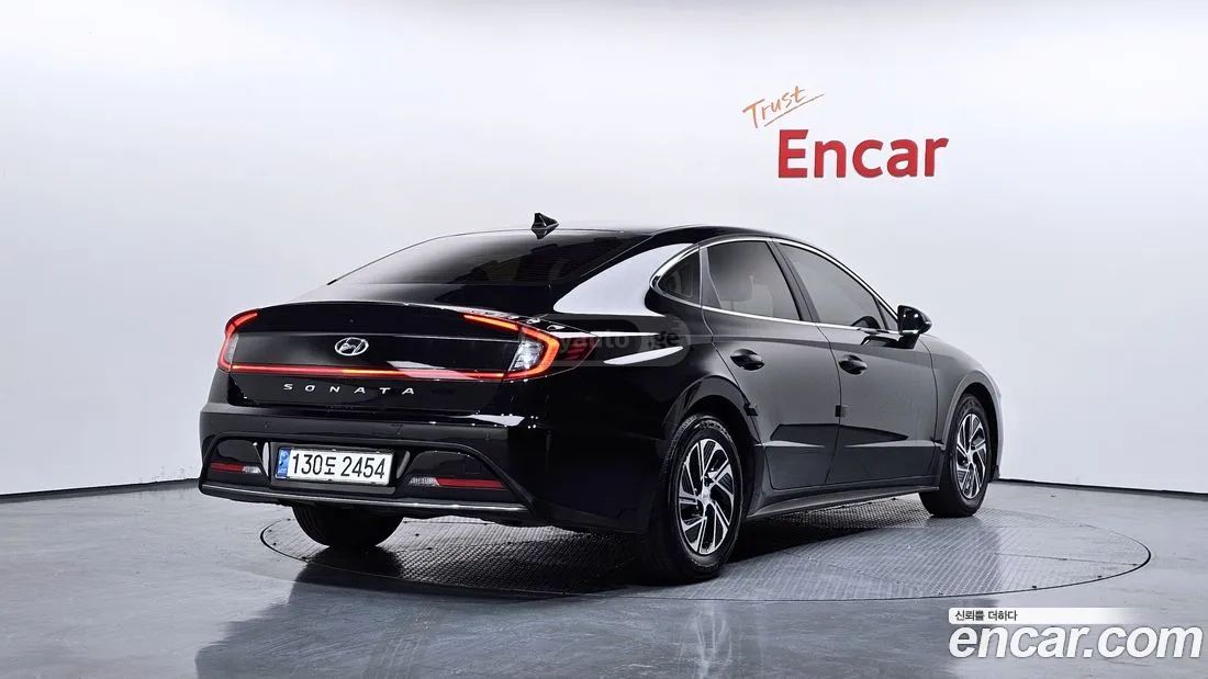 Hyundai Sonata - фото 2