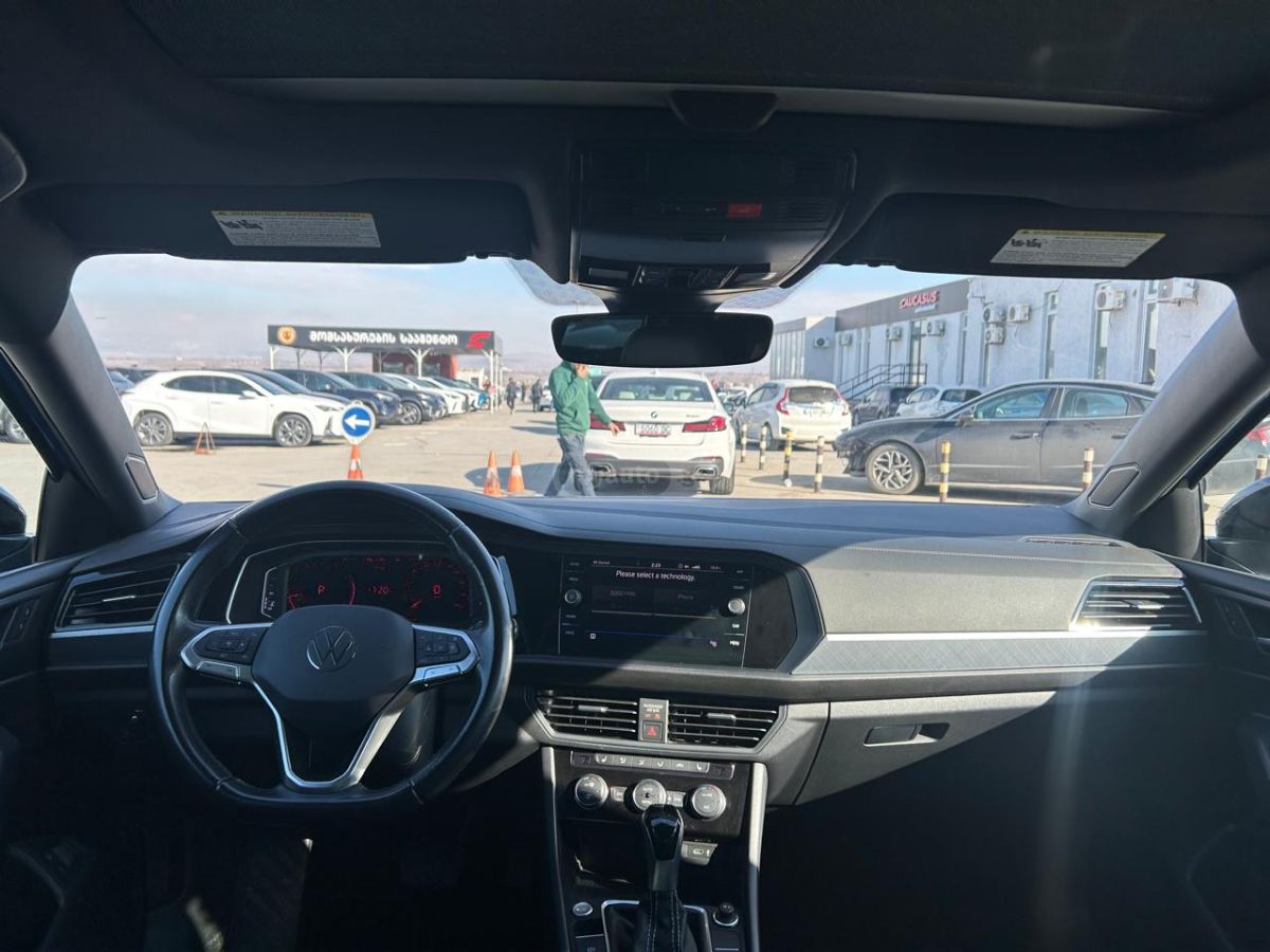 Volkswagen Jetta - фото 9