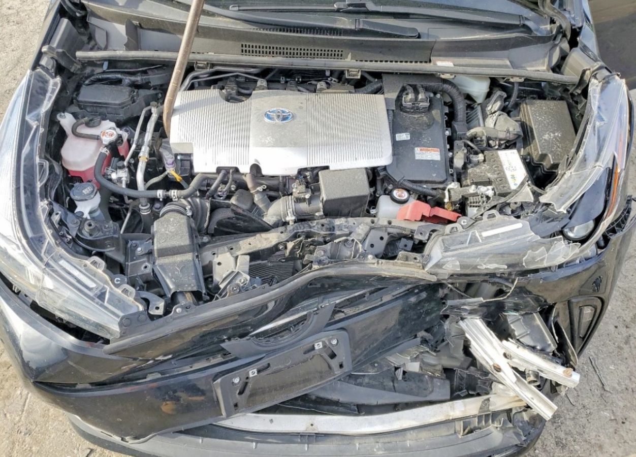 Toyota Prius - фото 11