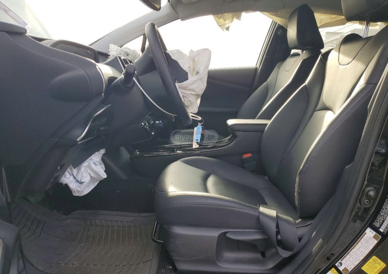 Toyota Prius - фото 6