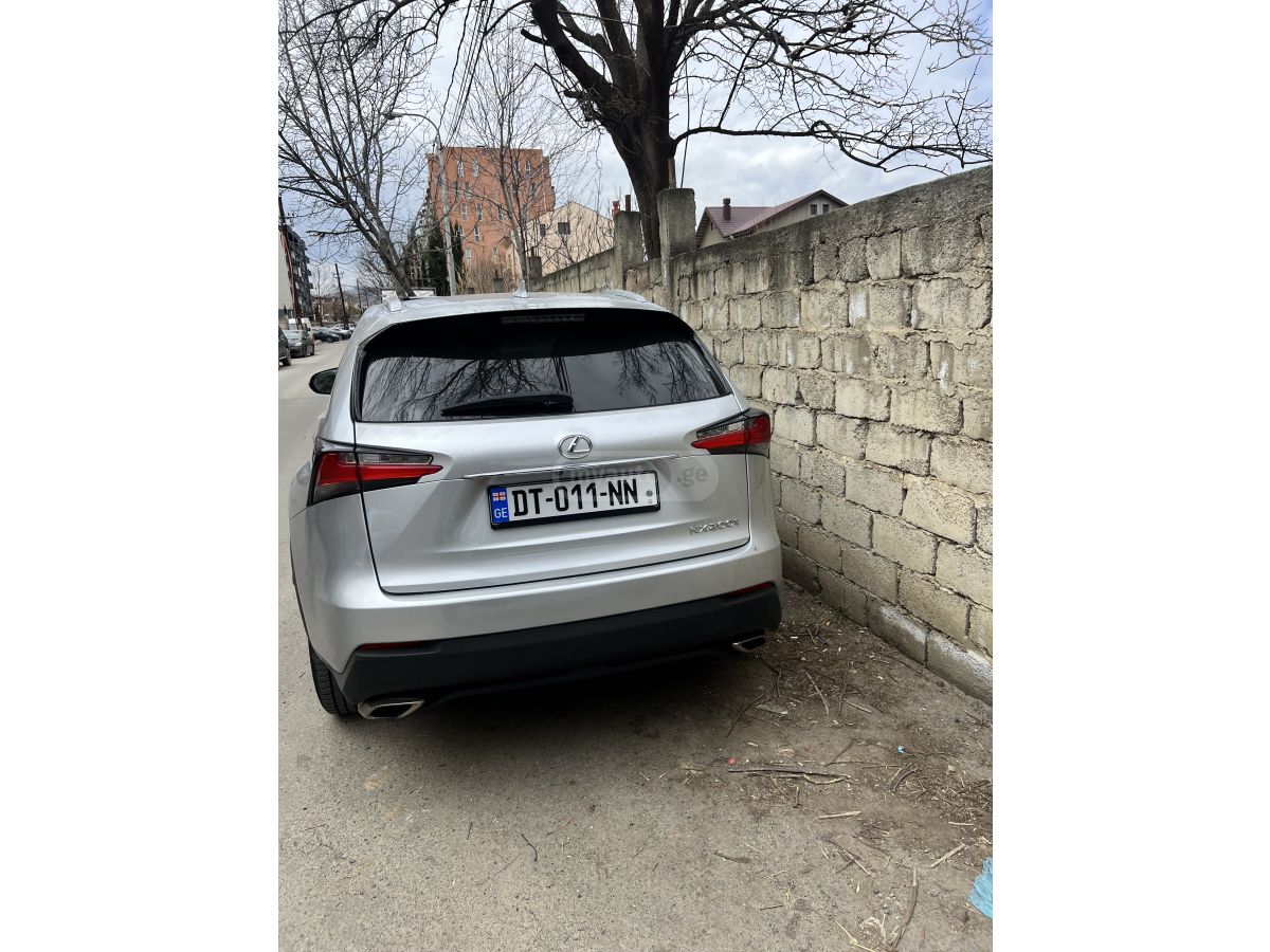 Lexus NX 200 - фото 4