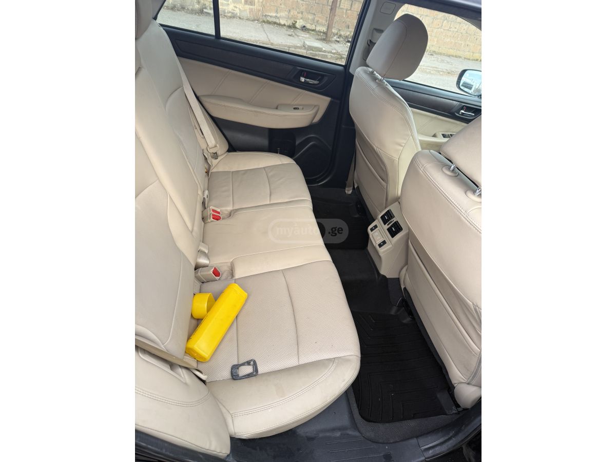 Subaru Outback - фото 7