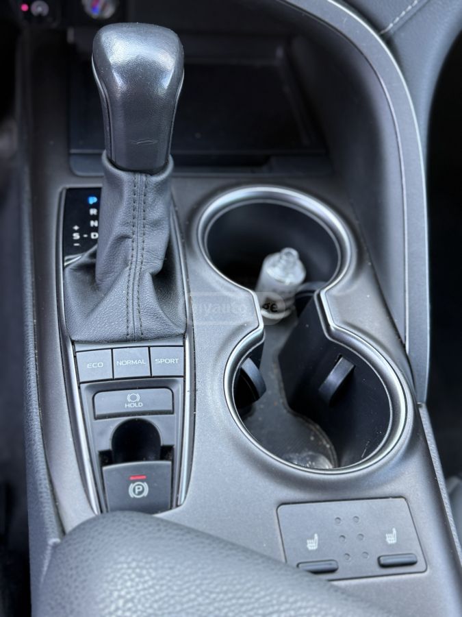 Toyota Camry - фото 9