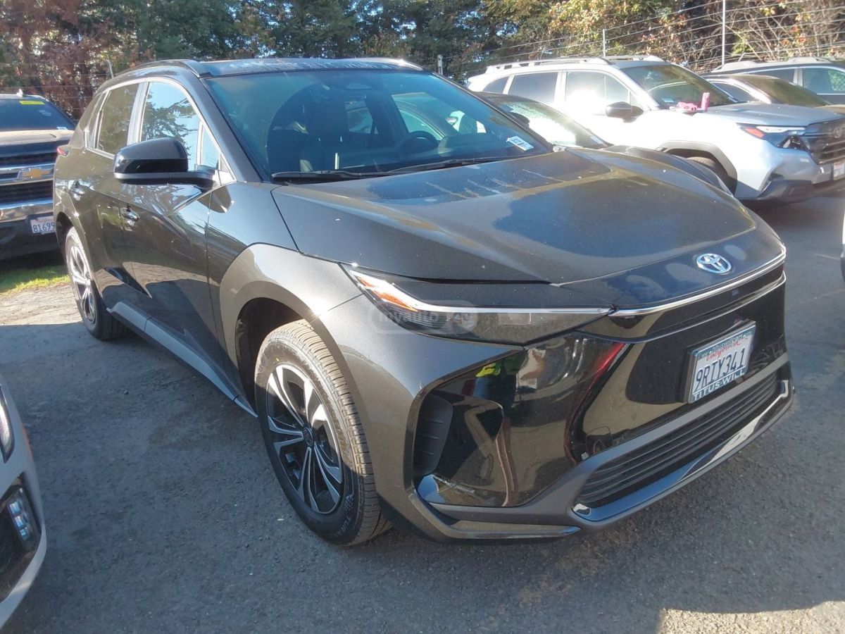 Toyota XLE AWD — миниатюра 2