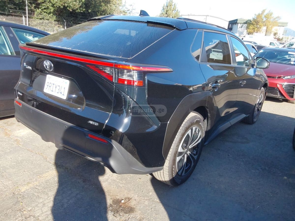 Toyota XLE AWD — миниатюра 5