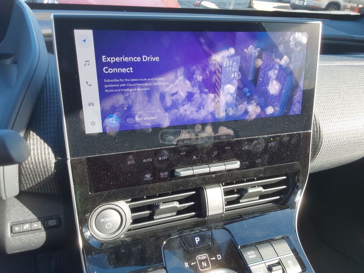 Toyota XLE AWD — миниатюра 8