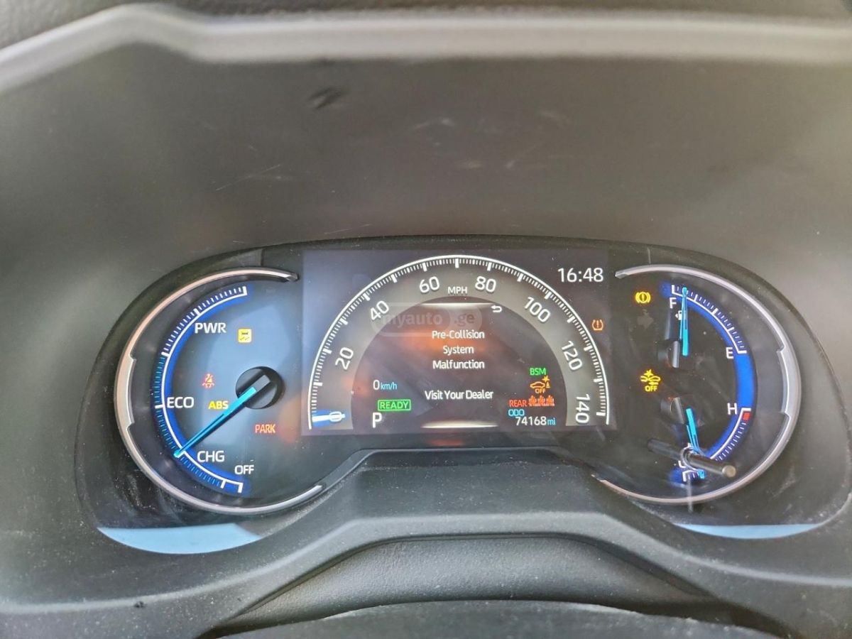 Toyota RAV 4 - фото 9