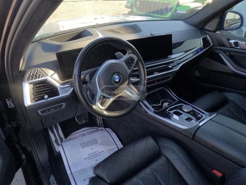 BMW X7 - фото 11