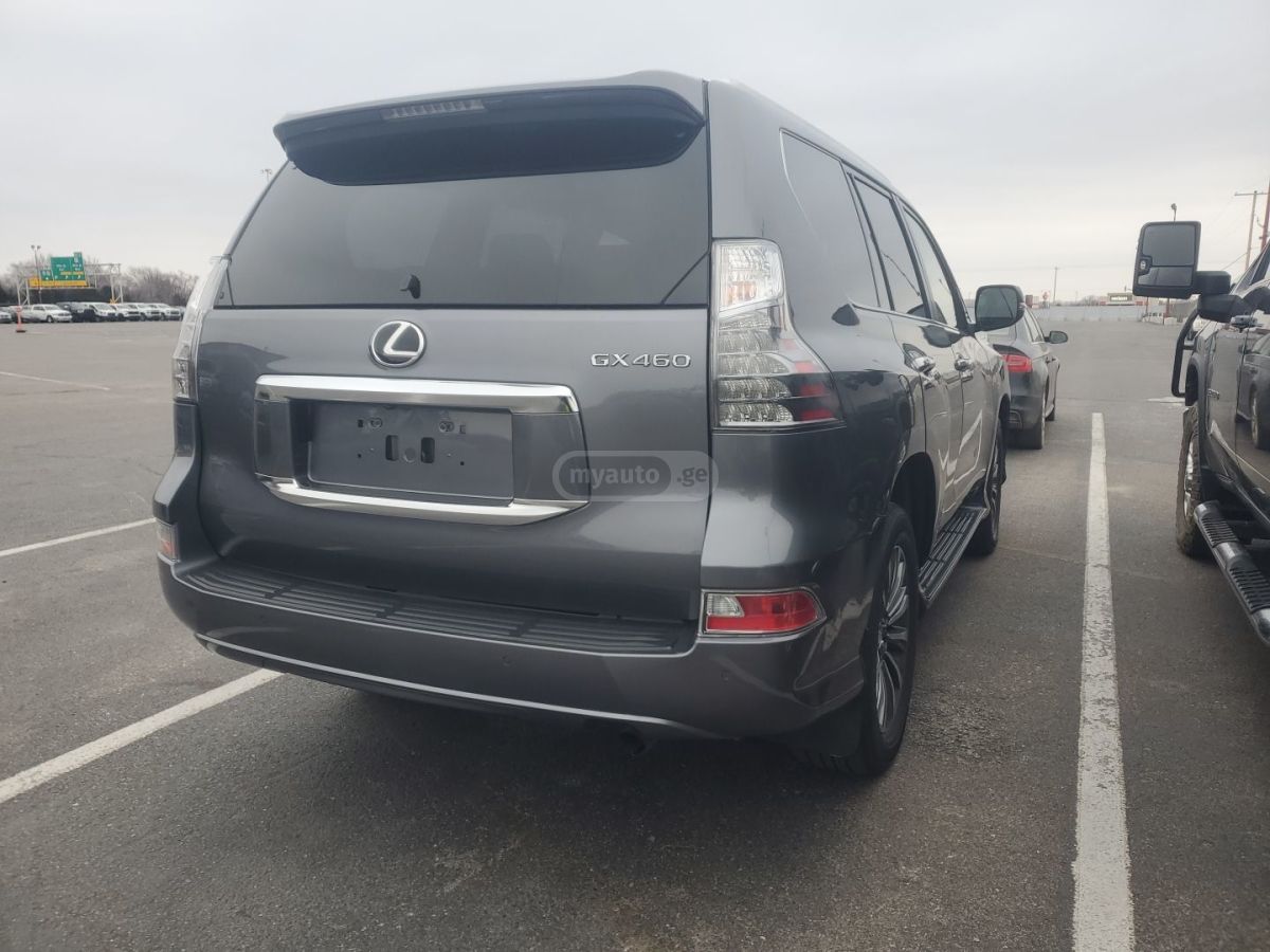 Lexus GX 460 - фото 3