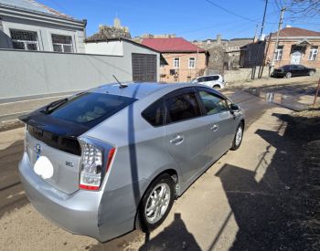 ToyotaPrius2010