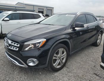Mercedes-BenzGLA 250