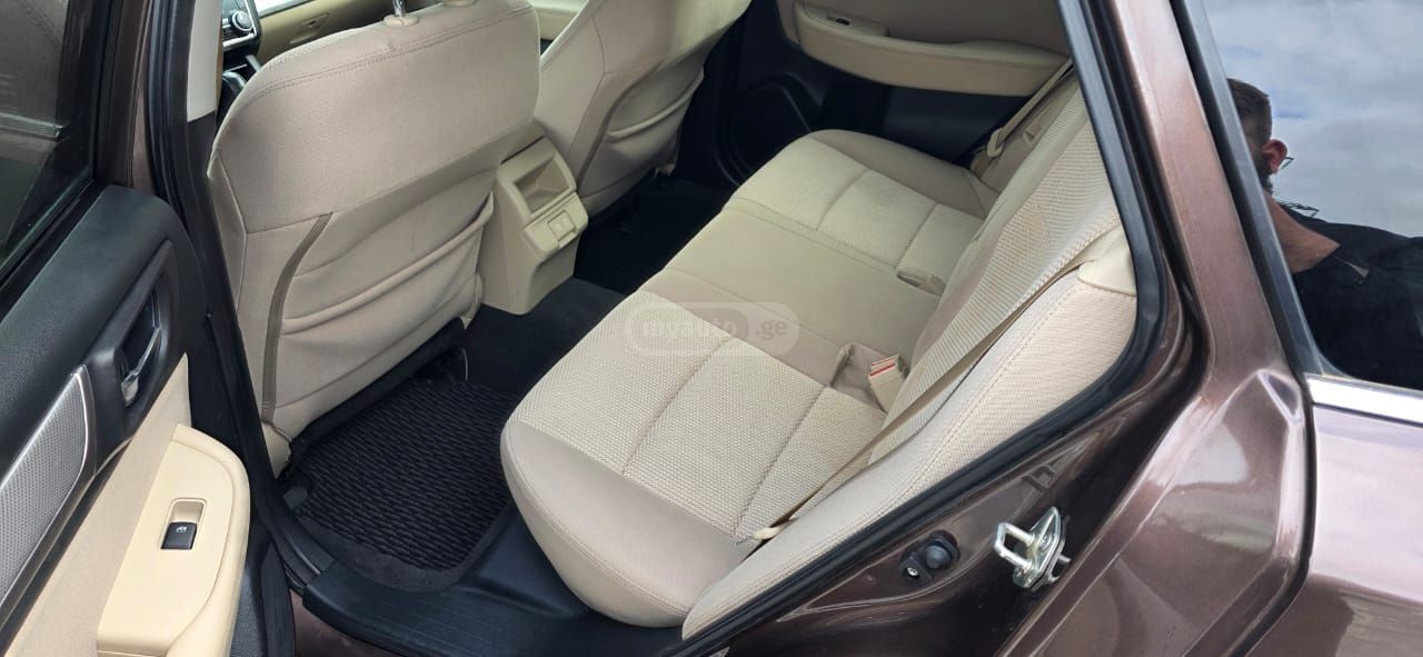 Subaru Outback - фото 12