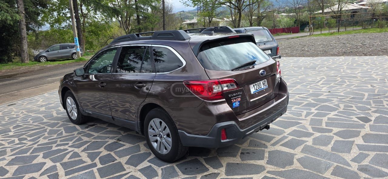Subaru Outback - фото 6