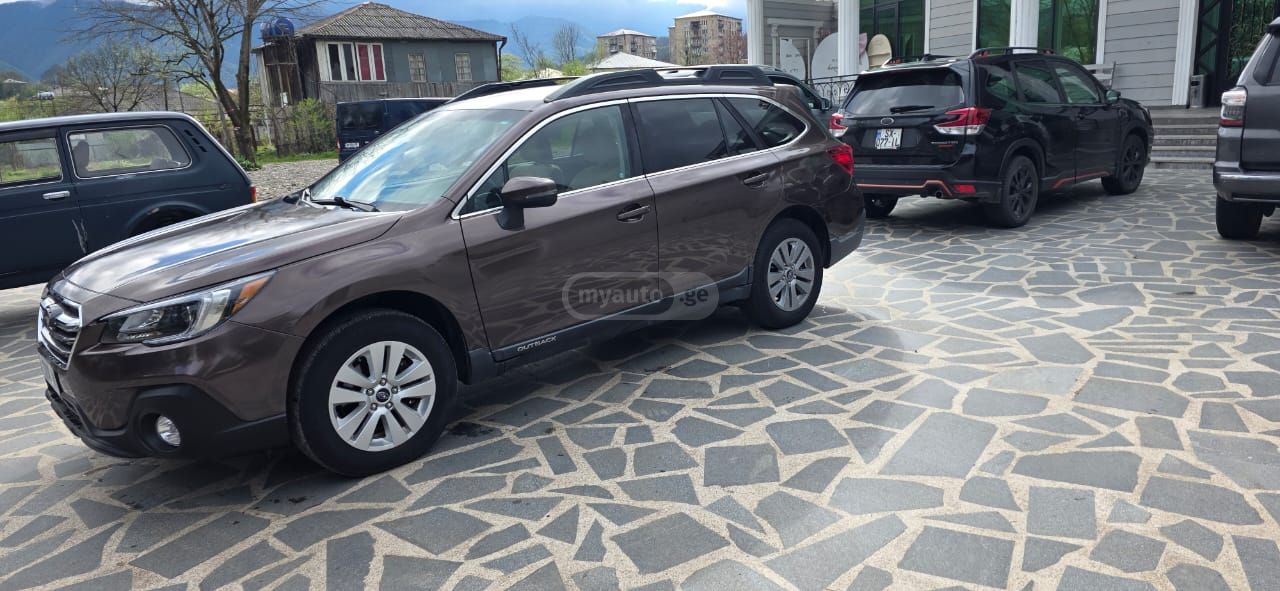 Subaru Outback - фото 7