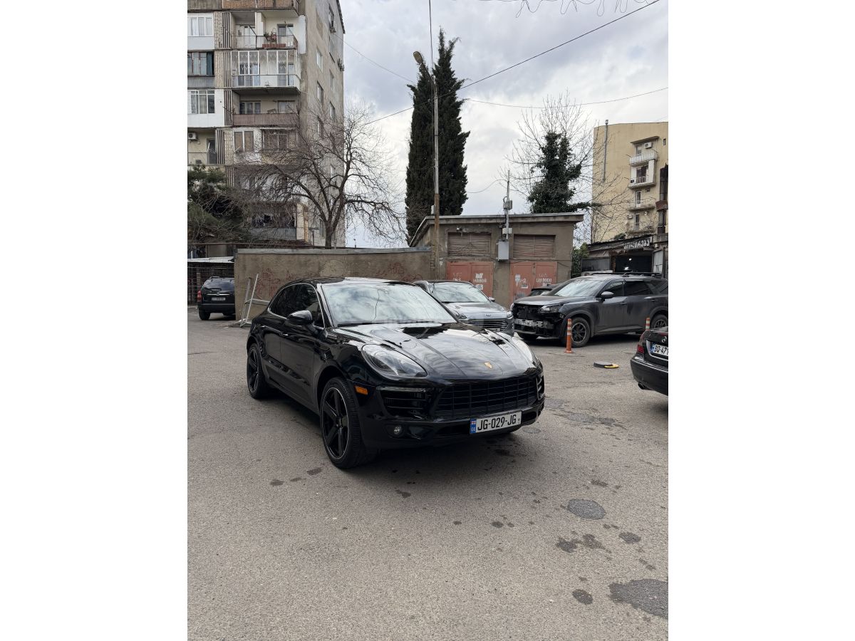 Porsche Macan - фото 1