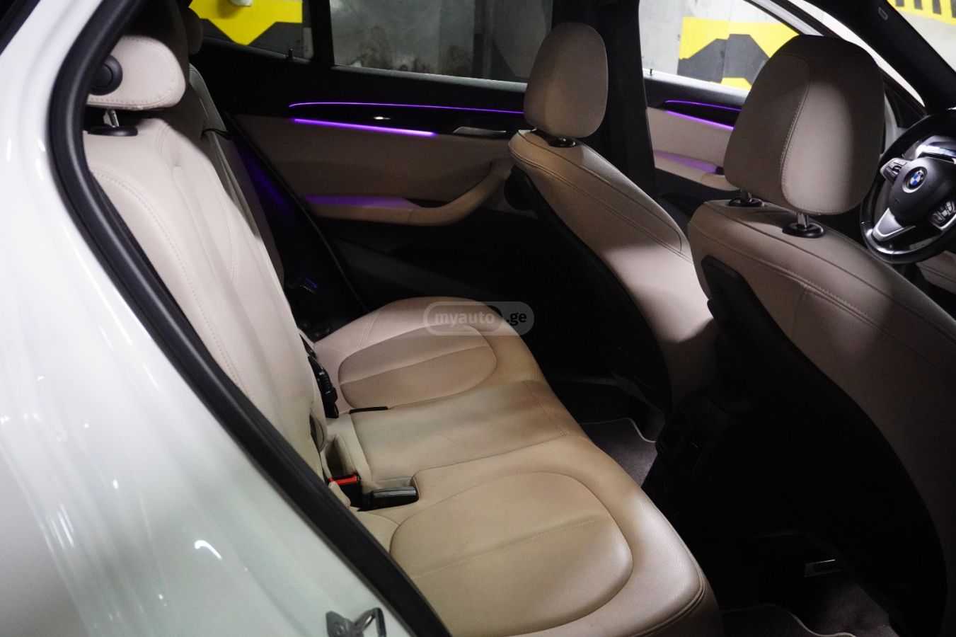 BMW X2 - фото 11