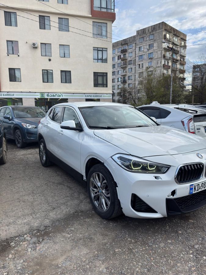 BMW X2 - фото 14