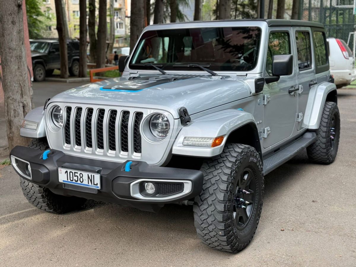 Jeep Wrangler - фото 3