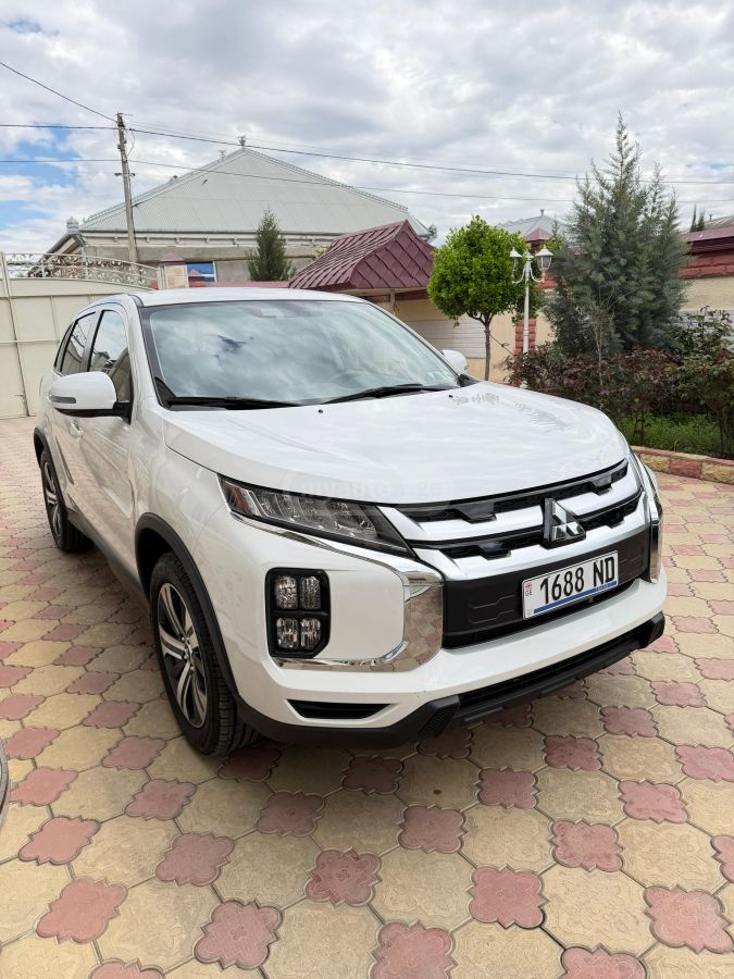 Mitsubishi Outlander Sport - фото 4