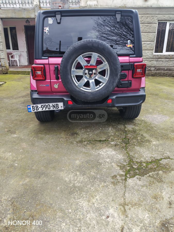 Jeep Wrangler - фото 8