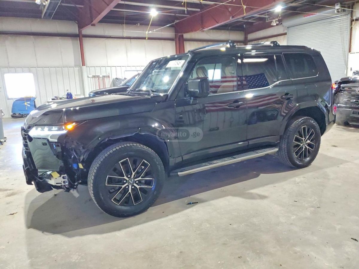 Lexus GX 550 - фото 1