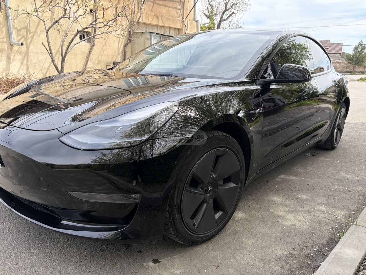 Tesla Model 3 - фото 4