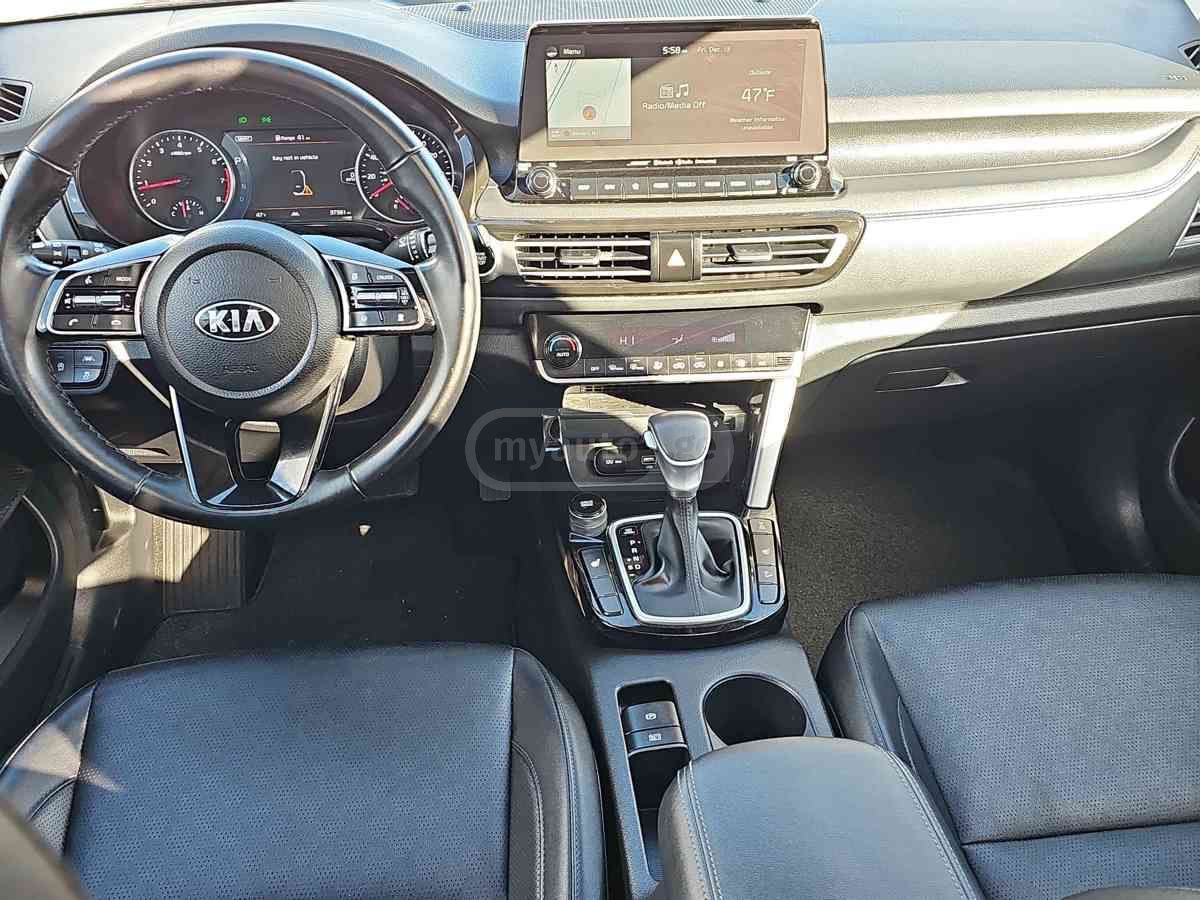 Kia Seltos 2021 — миниатюра 8