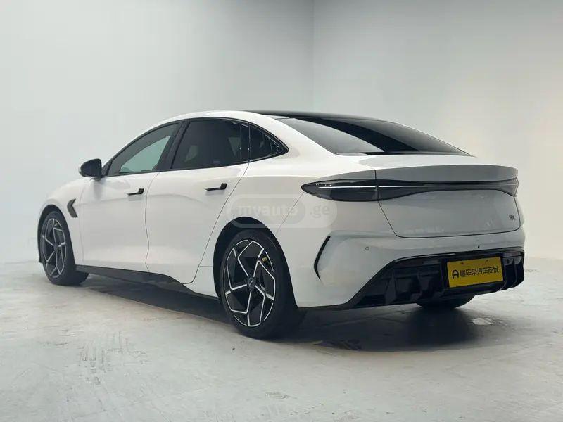 BYD Seal 2023 — миниатюра 5