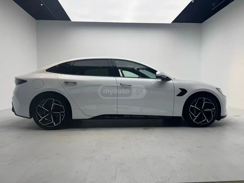 BYD Seal 2023 — миниатюра 8